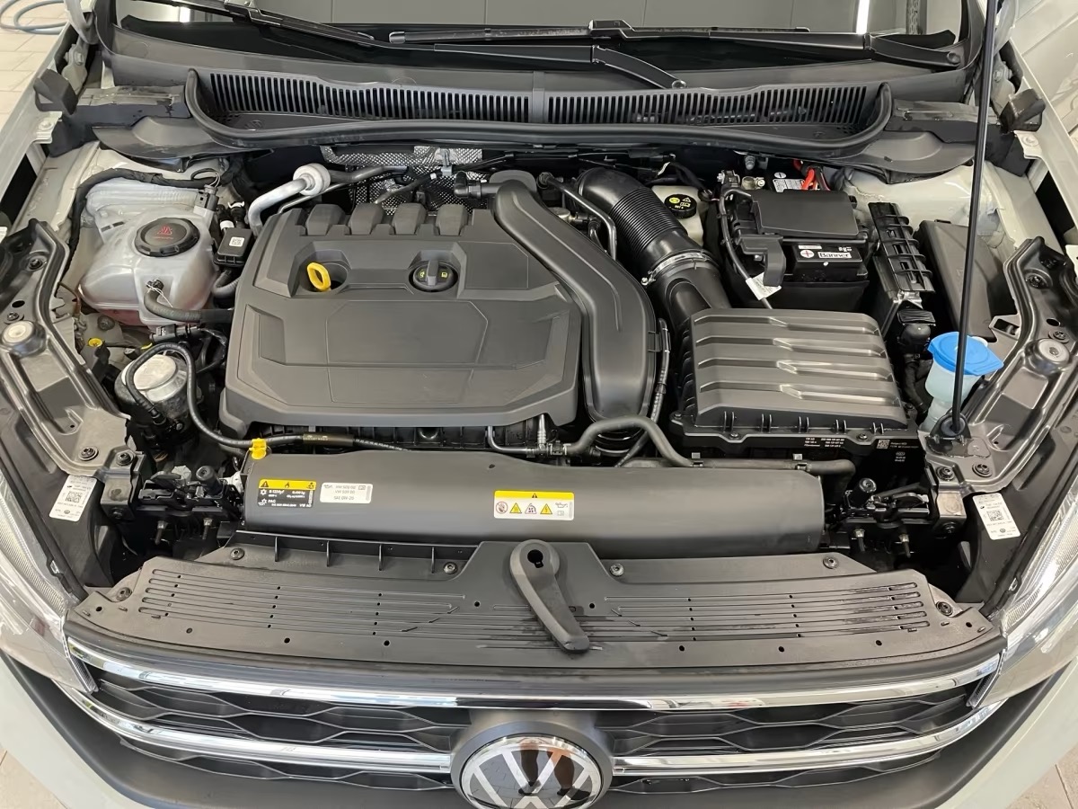 Volkswagen Taigo 1.5 TSI Style AHK MATRIX TECHO SOLAR - Imagen 6